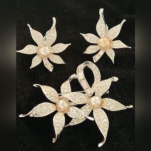 Vintage BOUCHER Silver and Pearl Floral Jewelry Set